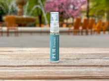 Lade das Bild in den Galerie-Viewer, PUR Essenz - Energie. Regeneration. Klarheit. 5ml Reisegröße, nachfüllbar